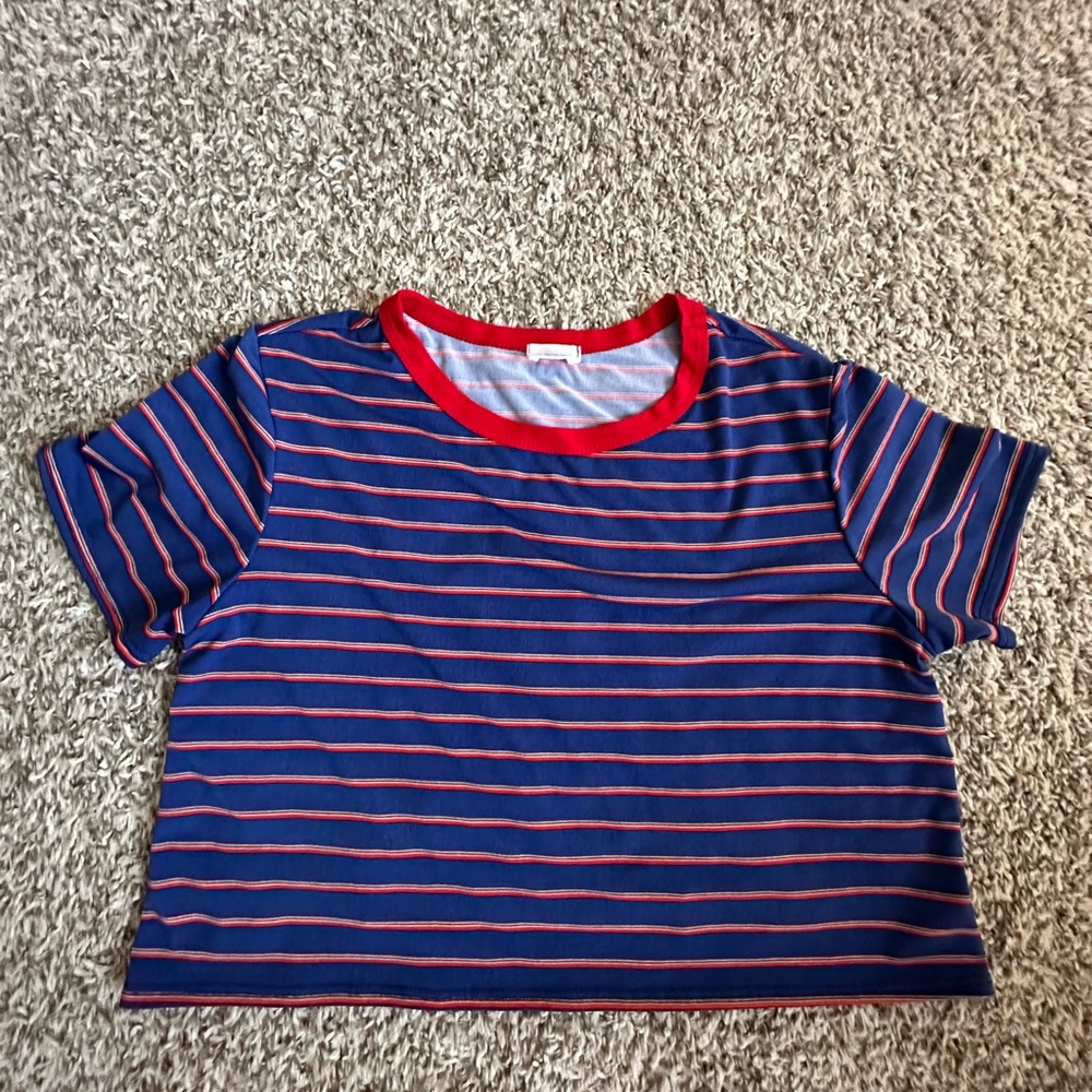 Le Lis Stripped Crop Top